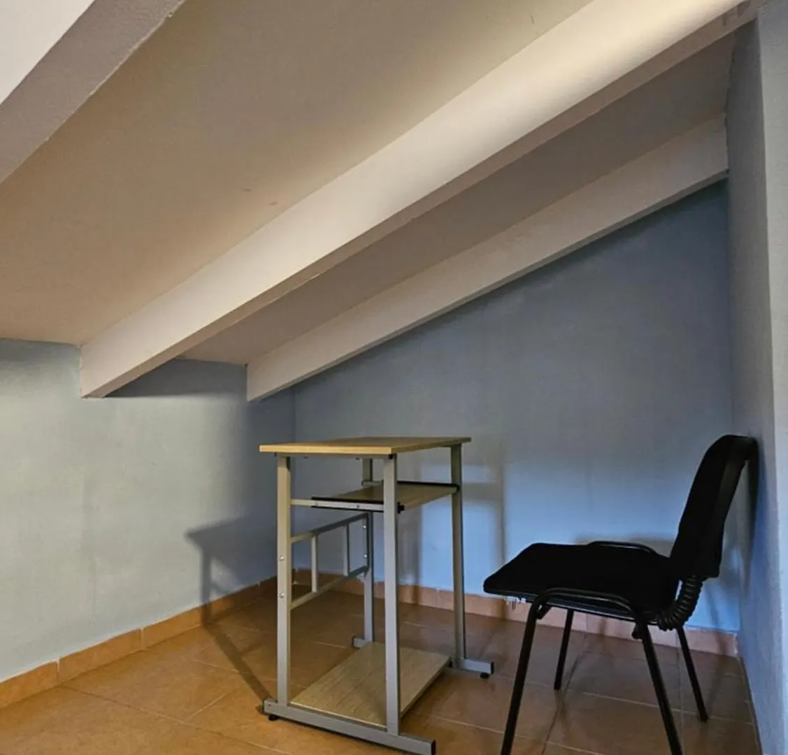 Traveler Hostel Shkodër 0*,  Albania